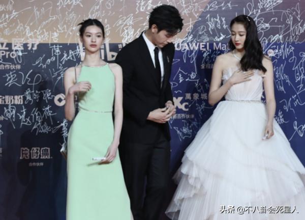 被搶鏡女星表現:關之琳露嫌棄,那英直接硬剛,倪妮放棄表情管理 被搶鏡女星表現:關之琳露嫌棄,那英直接硬剛,倪妮放棄表情管理