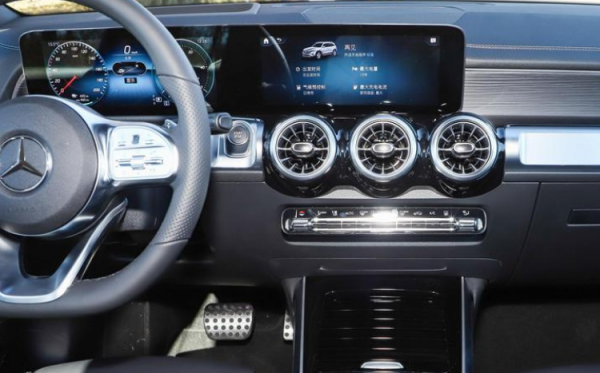 純電續航里程512km，搭配雙電機四驅，EQB的價效比如何