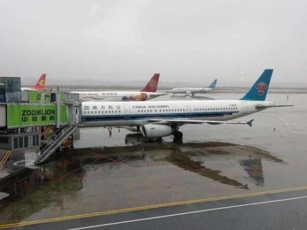 外出旅行，為什麼聰明人不選擇“晚上飛機”，網友：坐一次就懂了