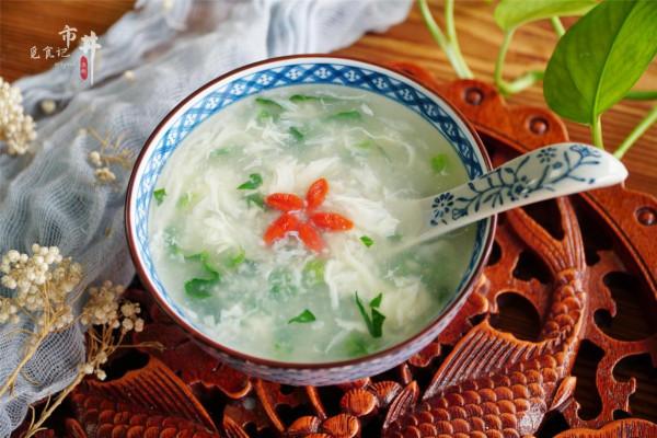 中秋家宴，10菜1湯已備好，有葷有素，好吃還簡單，家人都滿意