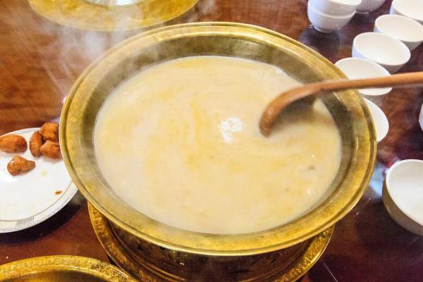 中國各省的奇怪美食，有人津津有味，有人避之不及