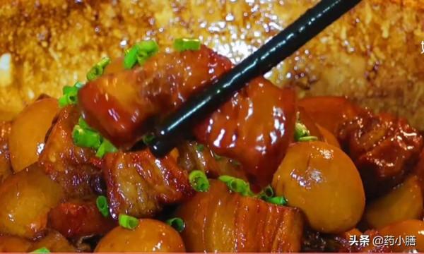 紅燒肉這樣做，軟爛香口又好吃，簡直太費米飯了