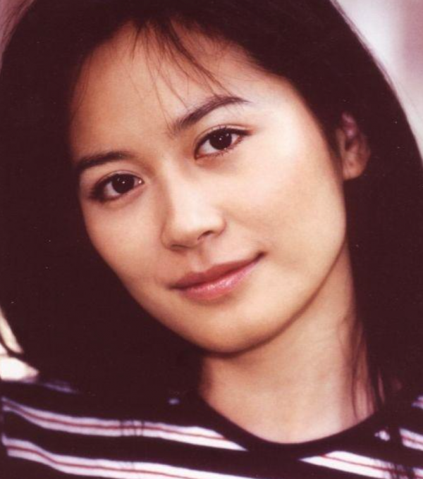 俞飛鴻：身材氣質佳，不缺追求者，有固定伴侶，就是不結婚