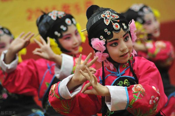 我們需要那麼多“進校園”嗎? 我們需要那麼多“進校園”嗎?