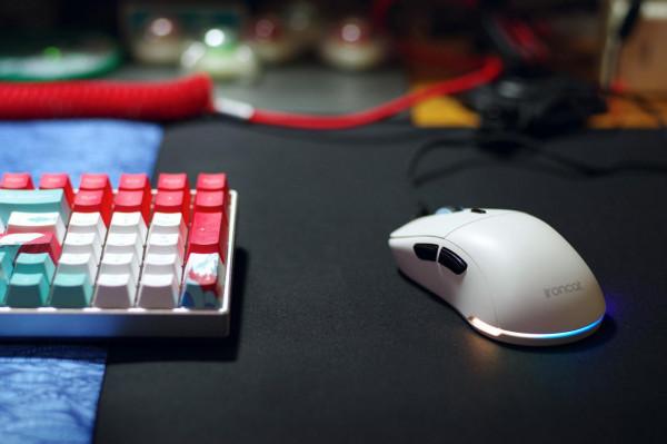 曲盡其妙 | 因科特 Infinity Two 有線遊戲滑鼠簡評（@FIO）