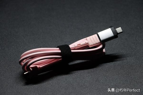 HELLO GANSS HS108T 三模熱插拔機械鍵盤開箱評測 HELLO GANSS HS108T 三模熱插拔機械鍵盤開箱評測