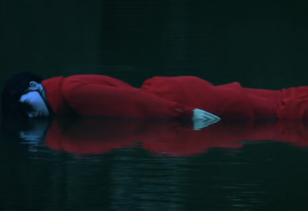 才播1天就衝到“飆升榜”第一，丁嘉文這次又選對劇本抽到王炸了