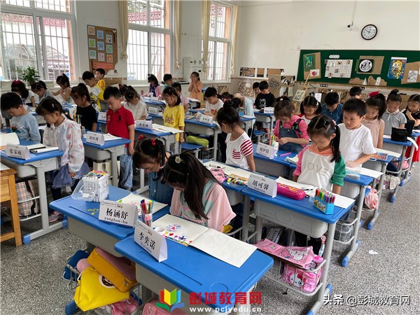 勿忘國恥,牢記使命——星光小學湖北路校區開展九一八紀念活動 勿忘國恥,牢記使命——星光小學湖北路校區開展九一八紀念活動