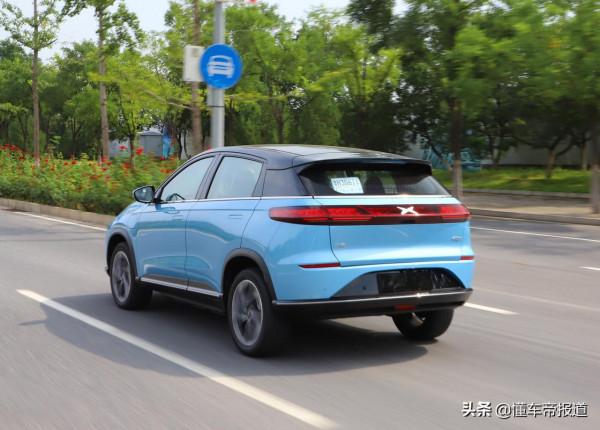 新車｜底盤質感出色，外觀內飾更顯檔次！試駕新款小鵬G3i