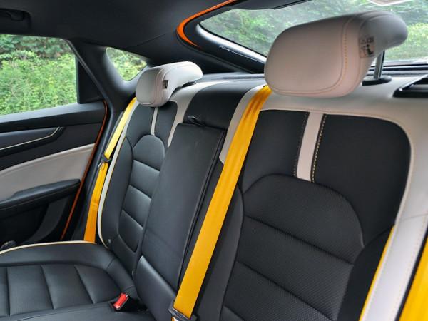 年輕運動市場的新選擇，還有排氣聲浪呢！試駕名爵6 PRO