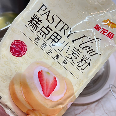 #金龍魚精英100%烘焙大師賽-愛好組-低筋#聖誕紙杯蛋糕