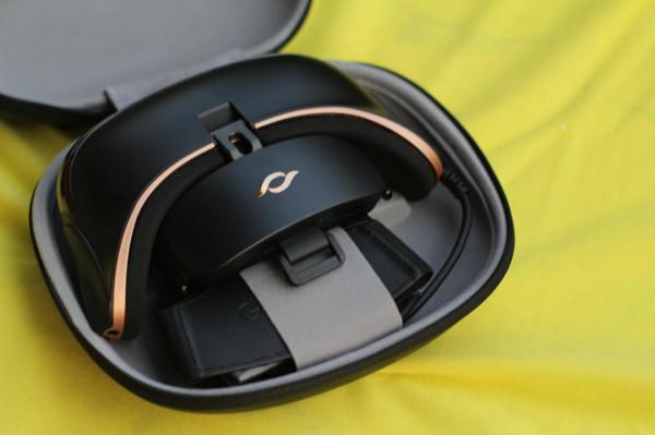 老婆要看韓劇，你要看球賽，怎麼辦？——GOOVIS頭戴影院來解決