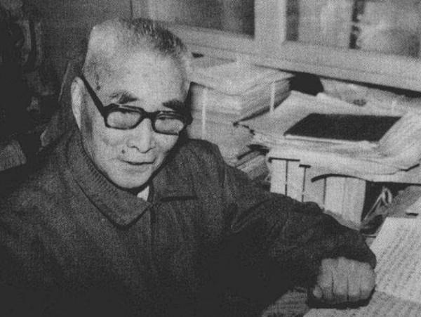 1989年，黃維訪問臺灣前夕，國民黨方面力勸他留在臺灣，被他拒絕