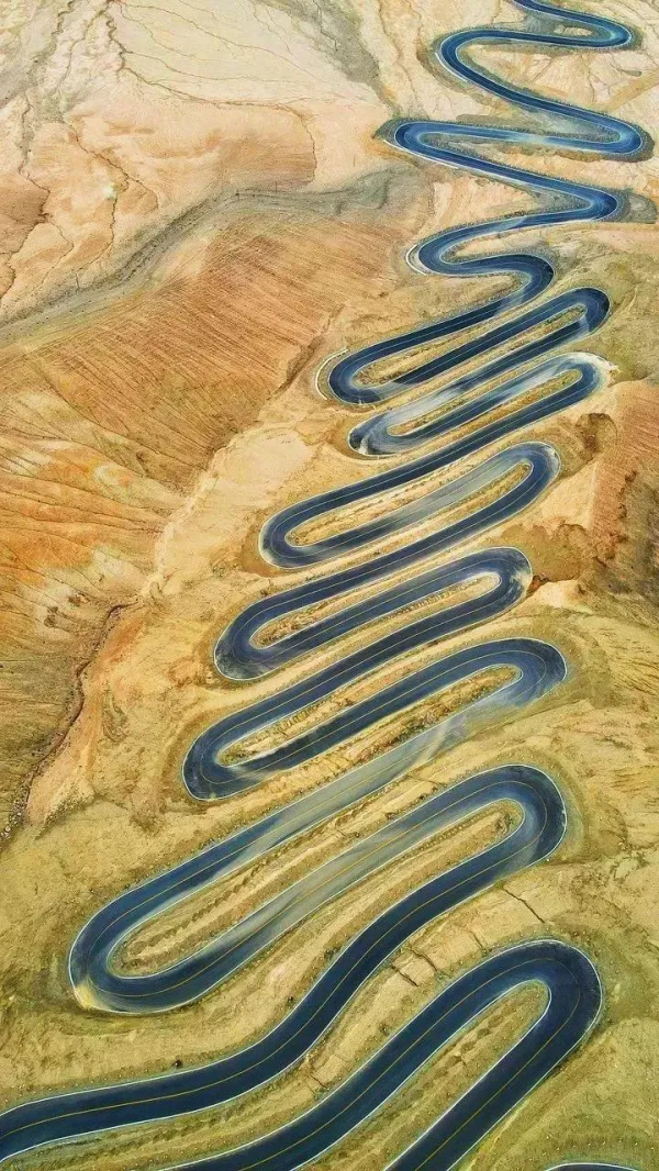 國內6條超驚豔的自駕路線，橫跨東西南北，一路風景賞心悅目