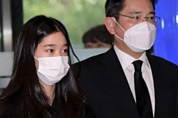 三星最小繼承人！頂配人生顏值爆表，這才是真名媛？