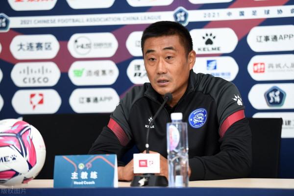 崑山隊教練組有重大人事變動，前魯能名將被炒魷魚，讓球迷意外