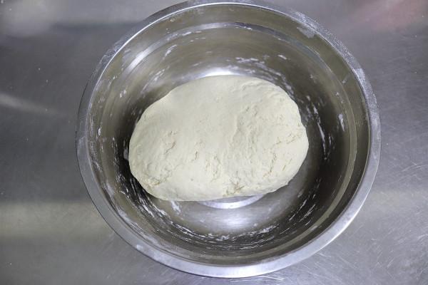 醬香濃郁的豬肉粉條包子,這麼做倍兒香,玩兒似的吃3個沒過癮 醬香濃郁的豬肉粉條包子,這麼做倍兒香,玩兒似的吃3個沒過癮