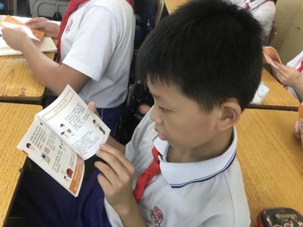 教育專家說：家有男孩，父母要教會其這幾種能力，儘量不晚於6歲