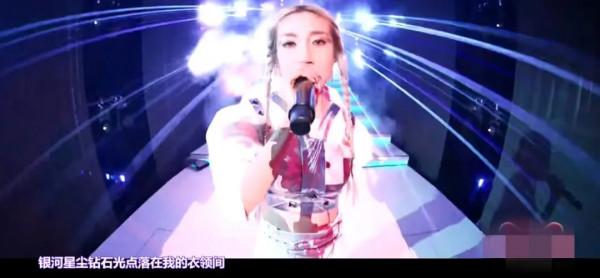 雙11晚會翻車不斷：千璽變劉歡、卷福打醬油，騰格爾你可別再作了