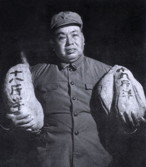 1985年,鄧公南巡途經南京,點名要見許世友:我給你帶了茅臺酒 1985年,鄧公南巡途經南京,點名要見許世友:我給你帶了茅臺酒