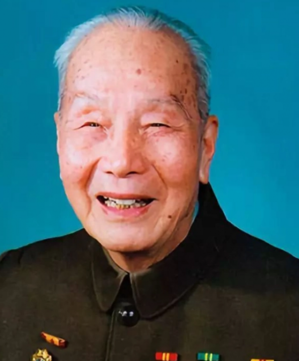 如今仍健在的開國將軍僅剩六位，最年輕的也已經98歲，分別是誰？