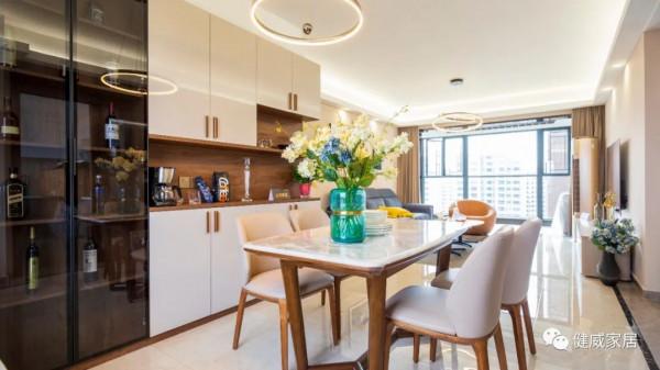 人類高質量設計!120㎡打造高階簡約風,4房更擴容大一圈 人類高質量設計!120㎡打造高階簡約風,4房更擴容大一圈