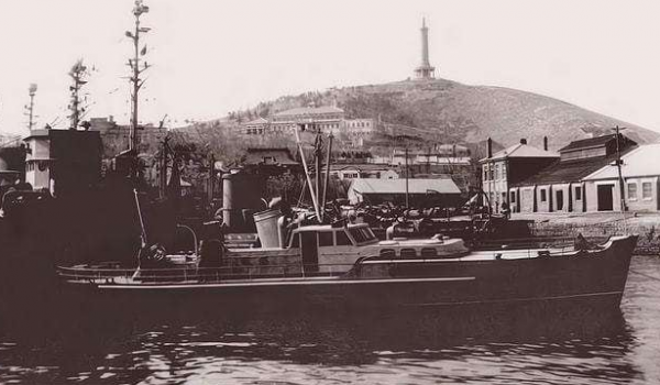 1955年，解放軍獲4門180毫米岸防炮，一發炮彈頂幾十人一年的口糧