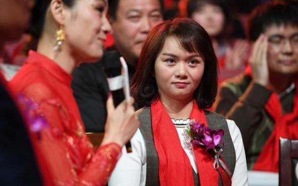 30年前,那個希望工程";大眼睛女孩";被國家大力培養後,現狀如何? 30年前,那個希望工程";大眼睛女孩";被國家大力培養後,現狀如何?