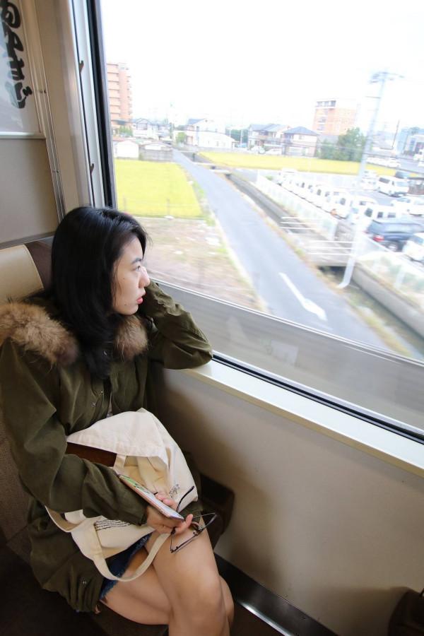 蔣方舟，成名23年，“毀”在2021