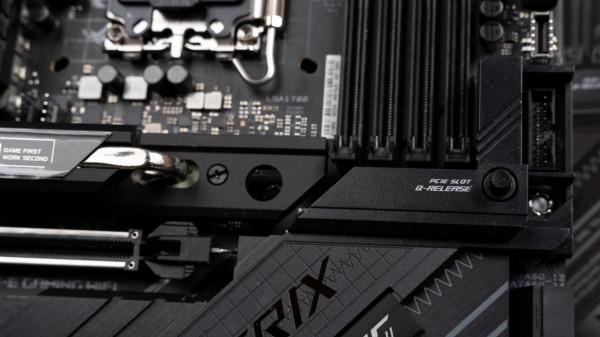 i9-12900K+ROG STRIX Z690-E開箱測試，對比11900K提升巨大