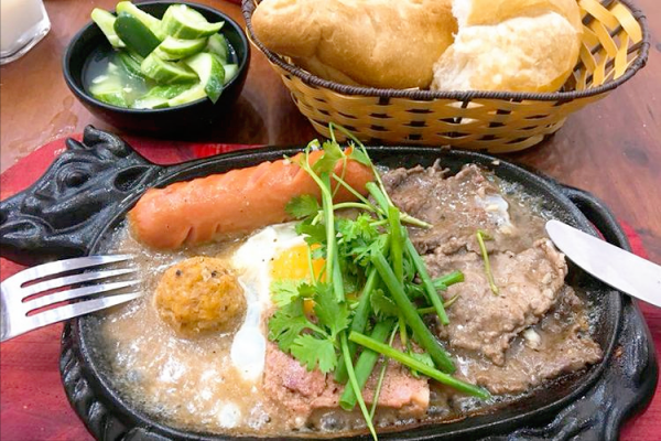 越南美食全攻略:從越南菜到越南小吃,全方位探索越南美食 越南美食全攻略:從越南菜到越南小吃,全方位探索越南美食