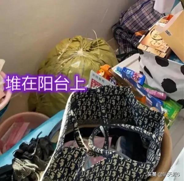 遼寧：女大學生宿舍檢查，開門瞬間懵了，網友：“亂室佳人”