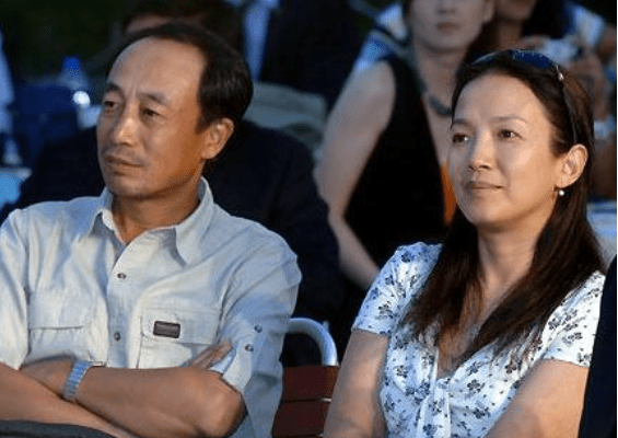 “東方美人”呂麗萍：28歲嫁張豐毅，2婚老公猝死，42歲3婚孫海英