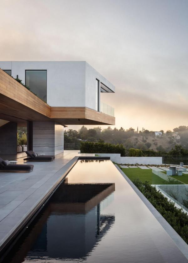 比弗利山莊“無邊際觀景”超級豪宅