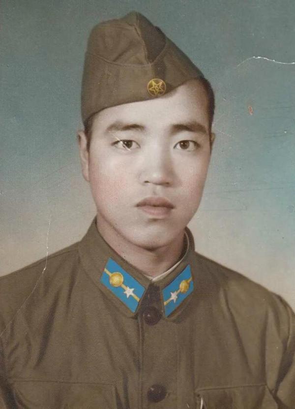 建國初期的共和國軍人：一組上色老照片，重溫那段激情燃燒的歲月