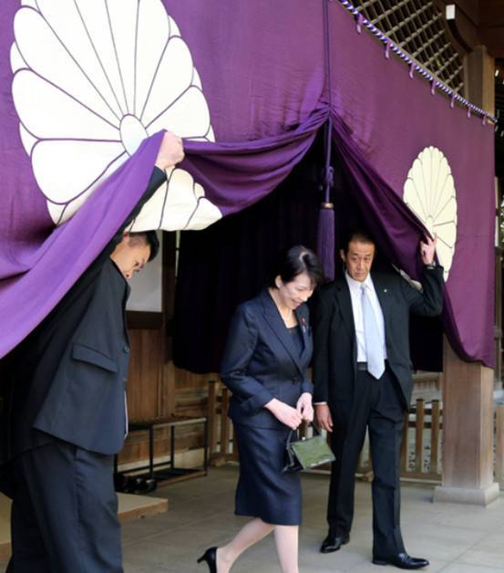 “只要當選就拜鬼!”日本女政客公開質問美國:為何要反對? “只要當選就拜鬼!”日本女政客公開質問美國:為何要反對?