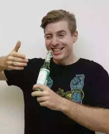 網友評價：中國人在國外購買的是面子，英國人在中國購買的是實用