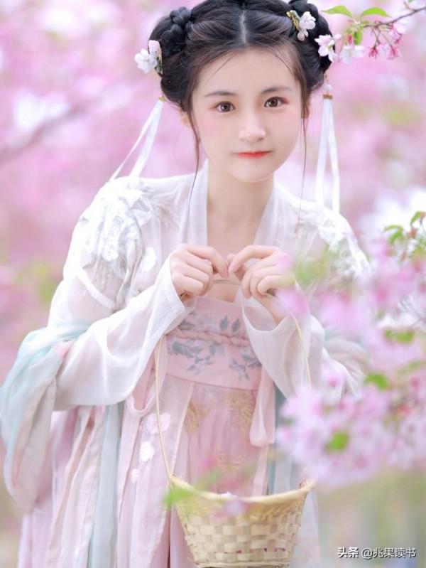 聊齋志異：男子變鬼後，娶了騙自己的女子，還逆襲成為龍君