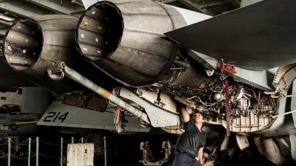 毀於“鈦火”的鷂式原型機：陳光談鈦合金在發動機應用中的問題