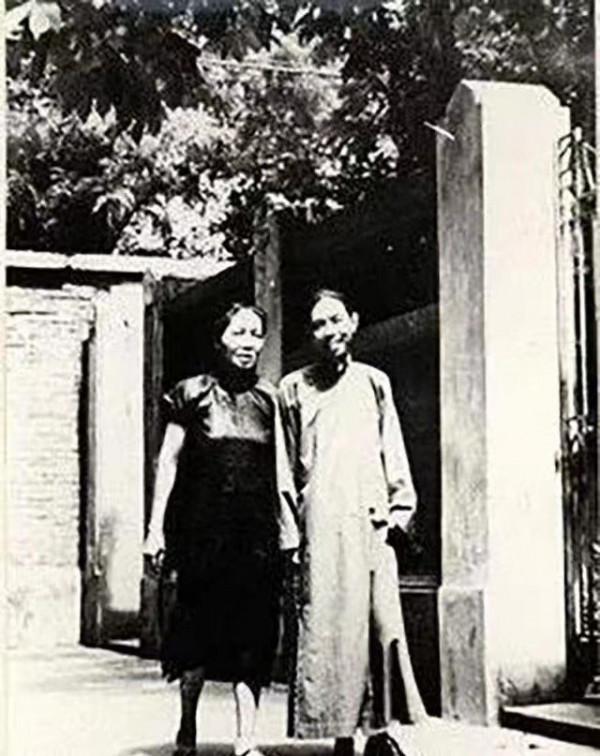 茅盾對秦德君說：你把孩子打掉，四年後我娶你，結果他一去再未返