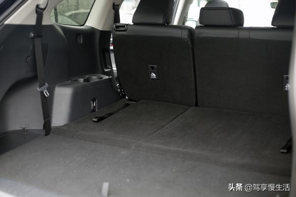 6月25日將上市 內外煥新,搭載2.5L混動系統,全新漢蘭達到店實拍 6月25日將上市 內外煥新,搭載2.5L混動系統,全新漢蘭達到店實拍