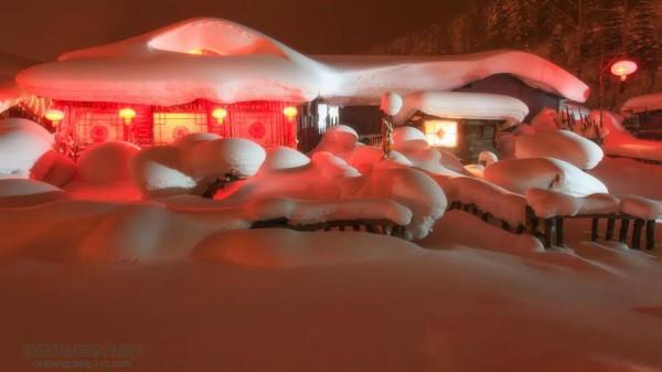 七律：雪鄉童話