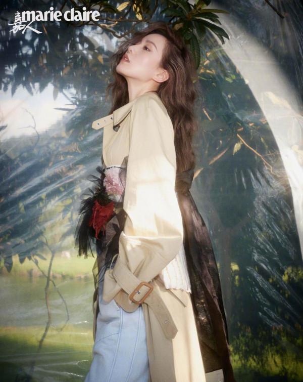 眾女星十一月刊公佈，唐嫣美人魚，熱巴藝術感，楊冪短髮翻車了？