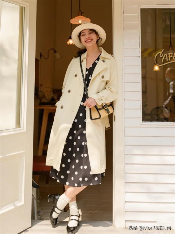 冬天不管穿大衣還是羽絨服,都別配裸靴,今年這4雙鞋更“合拍” 冬天不管穿大衣還是羽絨服,都別配裸靴,今年這4雙鞋更“合拍”