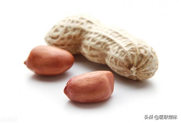 血脂高的人，不能吃豆腐？這3種素食，建議你少吃