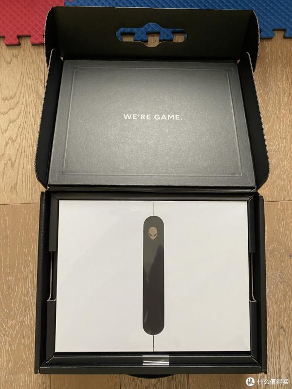 致我們終將逝去的青春！奔五的年紀狠心開箱外星人x15R1