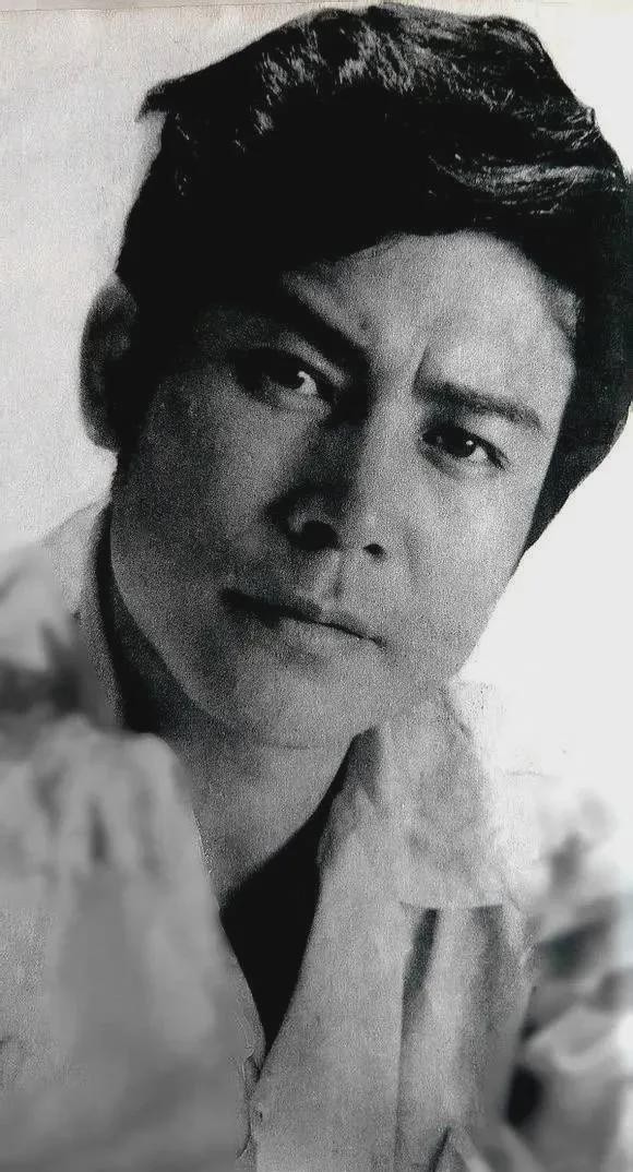 徐敏：拍馬戲血把眼睛糊住險些喪命，倒黴到一演主角戲就沒法播