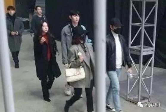 韓劇女神樸信惠竟然懷孕了？沒想到她和男友真的修成正果啦