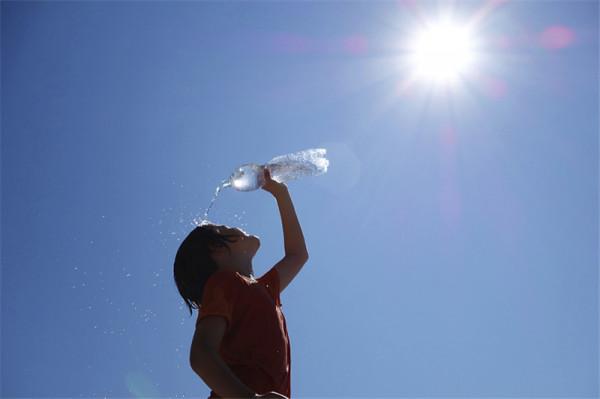 阿根廷大部分地區出現紅色警報：預計氣溫最高可達43度