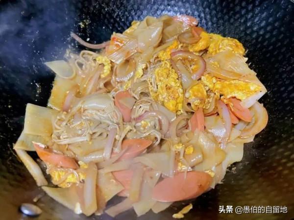 農村老人難適應城市都是謊言，父母現已流連忘返，看我用啥殺手鐧